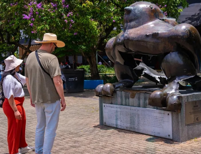 The bombed Botero bird sculpture in Parque San Antonio, Medellín
